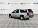 Used 2010 Chevrolet Suburban LT image 6