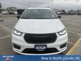 New 2025 Chrysler Pacifica Premium image 3
