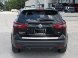 Used 2020 Nissan Rogue Sport SL image 4