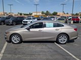 Used 2023 Chevrolet Malibu LT image 3