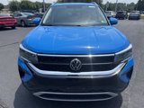 Used 2022 Volkswagen Taos SE w/ Panoramic Sunroof Package image 2