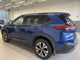 Used 2021 Nissan Rogue SV image 3