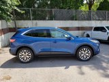 Used 2022 Ford Escape Titanium image 3