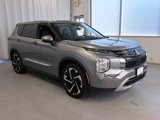 Used 2022 Mitsubishi Outlander SE image 4