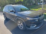 Used 2019 Jeep Cherokee Limited image 3