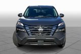 Used 2024 Nissan Rogue SV image 3