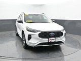 Used 2023 Ford Escape ST-Line image 3