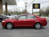 Used 2010 Lincoln MKZ image 3