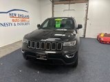 Used 2020 Jeep Grand Cherokee Laredo image 2