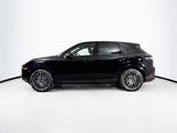 Certified 2022 Porsche Cayenne image 2