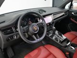 New 2025 Porsche Macan image 4
