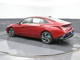 Used 2024 Hyundai Elantra SEL w/ Convenience Package image 3