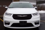 Used 2023 Chrysler Pacifica Touring-L image 2