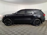 Used 2021 Jeep Grand Cherokee Laredo X image 3