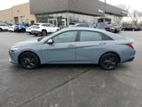 Certified 2022 Hyundai Elantra SEL w/ Cargo Package image 3