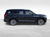 Used 2020 Lincoln Navigator Reserve w/ Luxury Package image 2
