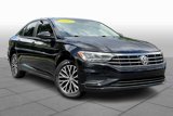Used 2019 Volkswagen Jetta SE image 2