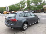 Used 2017 Volkswagen Golf Alltrack S image 3