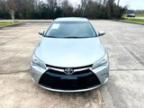 Used 2017 Toyota Camry SE image 3