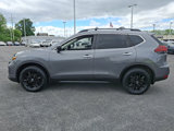Used 2018 Nissan Rogue SV image 4