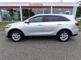 Used 2019 Kia Sorento LX image 4