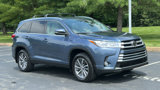 Used 2019 Toyota Highlander XLE image 2