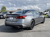 Used 2022 Nissan Altima 2.5 SR w/ Midnight Edition Package image 3