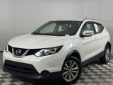 Used 2018 Nissan Rogue Sport SV image 2