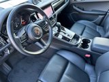 Used 2023 Porsche Macan image 4