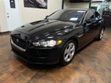 Used 2018 Jaguar XE image 5