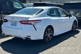 Used 2020 Toyota Camry SE image 2