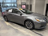 Used 2016 Nissan Altima 2.5 SV image 2