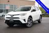 Used 2018 Toyota RAV4 LE image 2
