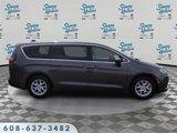 Used 2023 Chrysler Voyager LX image 4