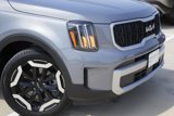 Used 2024 Kia Telluride EX w/ EX Captain's Chair Package image 3