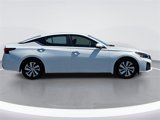 Used 2023 Nissan Altima 2.5 S image 2