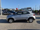 Used 2021 Hyundai Venue SE image 4