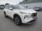 Used 2021 Nissan Rogue SV image 3
