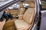 Used 2013 Lexus ES 300h image 4