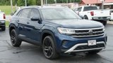 Used 2022 Volkswagen Atlas Cross Sport SE image 2