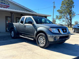 Used 2017 Nissan Frontier SV image 3