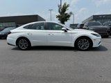 Used 2022 Hyundai Sonata SEL w/ Cargo Package image 2