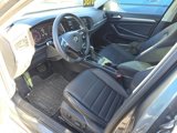Used 2021 Volkswagen Jetta SE w/ SE Cold Weather Package image 4