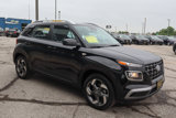Used 2024 Hyundai Venue SEL image 3