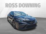 Used 2023 Toyota Camry SE image 3