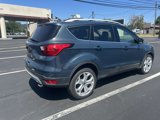 Used 2019 Ford Escape Titanium image 3