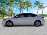 Used 2020 Toyota Corolla LE image 3