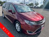 Used 2018 Chrysler Pacifica Touring-L image 4