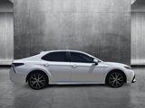 Used 2021 Toyota Camry SE image 4