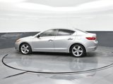 Used 2013 Acura ILX w/ Technology Package image 4